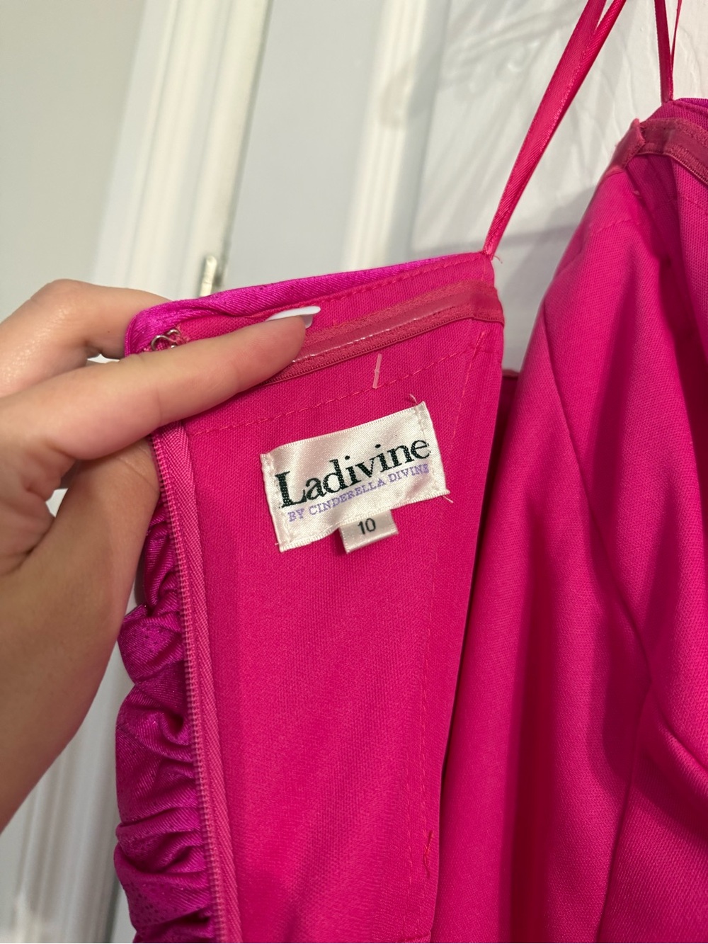 NEVER worn pink formal dress - Picture 6 of 7